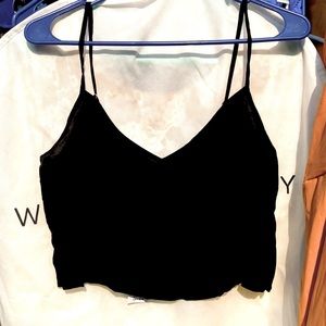 HOLLISTER // loose crop top